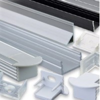 Profili in alluminio e accessori
