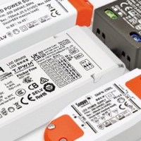 Constant current LED driver