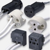 Lampholders for halogen low voltage lamp
